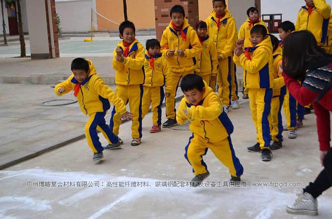 廣州博皓捐贈(zèng)上猶縣特殊教育學(xué)校師生校服